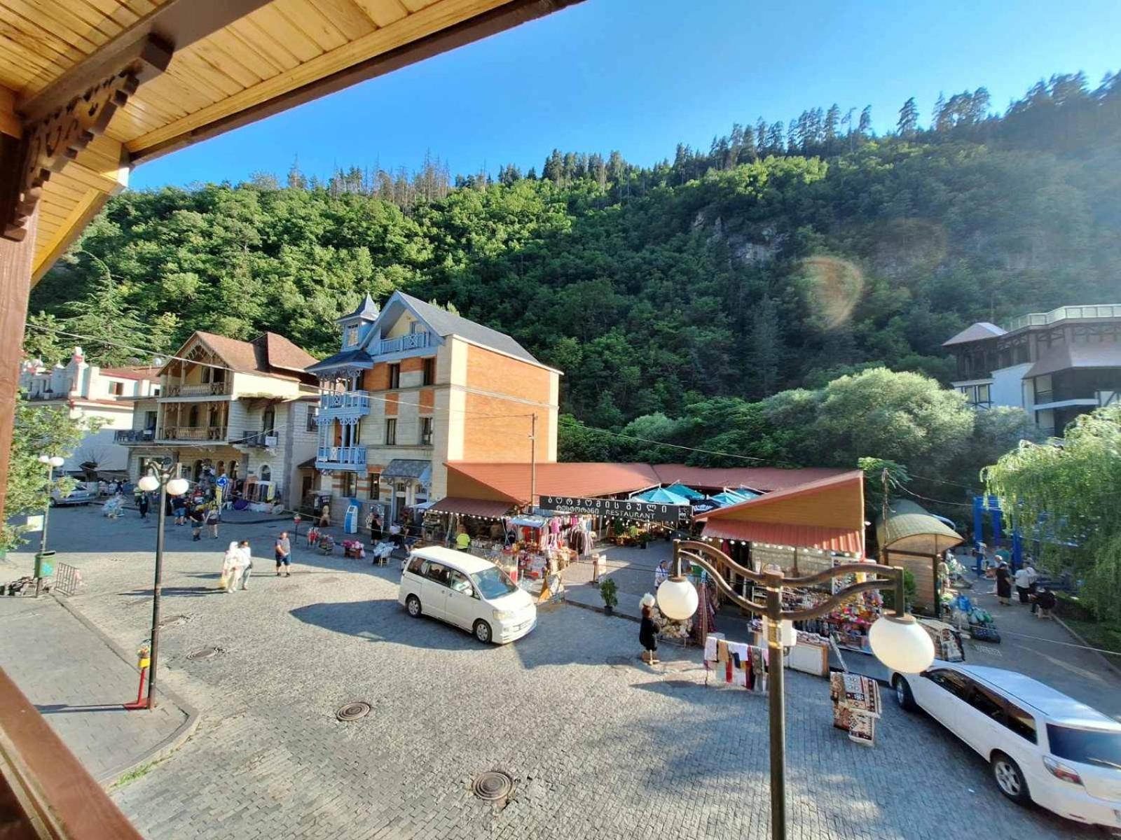 Alongside Park Borjomi Hotel Luaran gambar